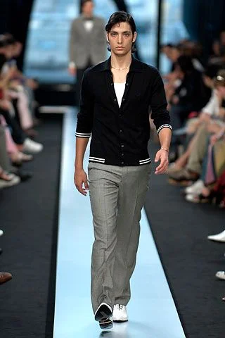 Look 25